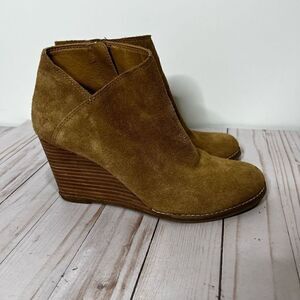 Lucky Brand Yakeena Brown Suede Wedge Ankle Boots